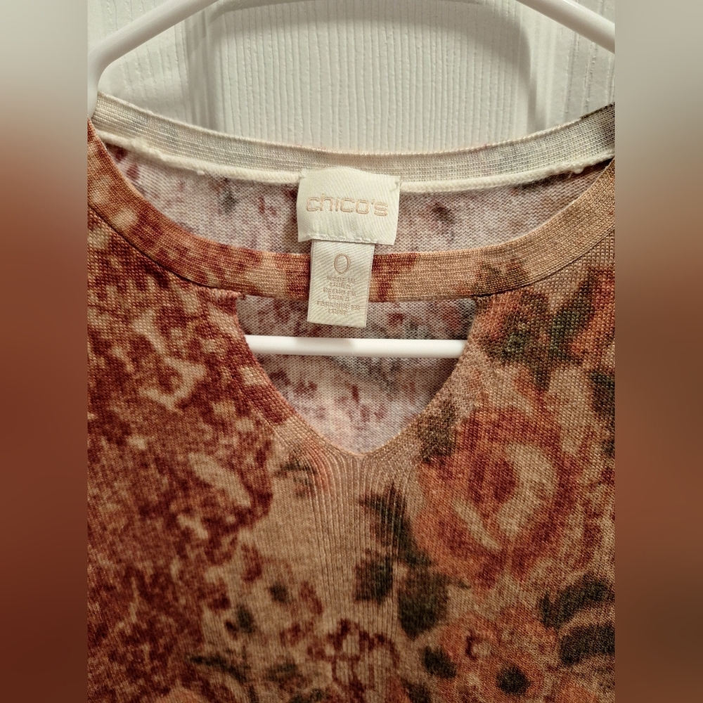 Womens Chico's Sweater. Size Small/0 3/4 Sleeves Like New - Picture 2 of 5